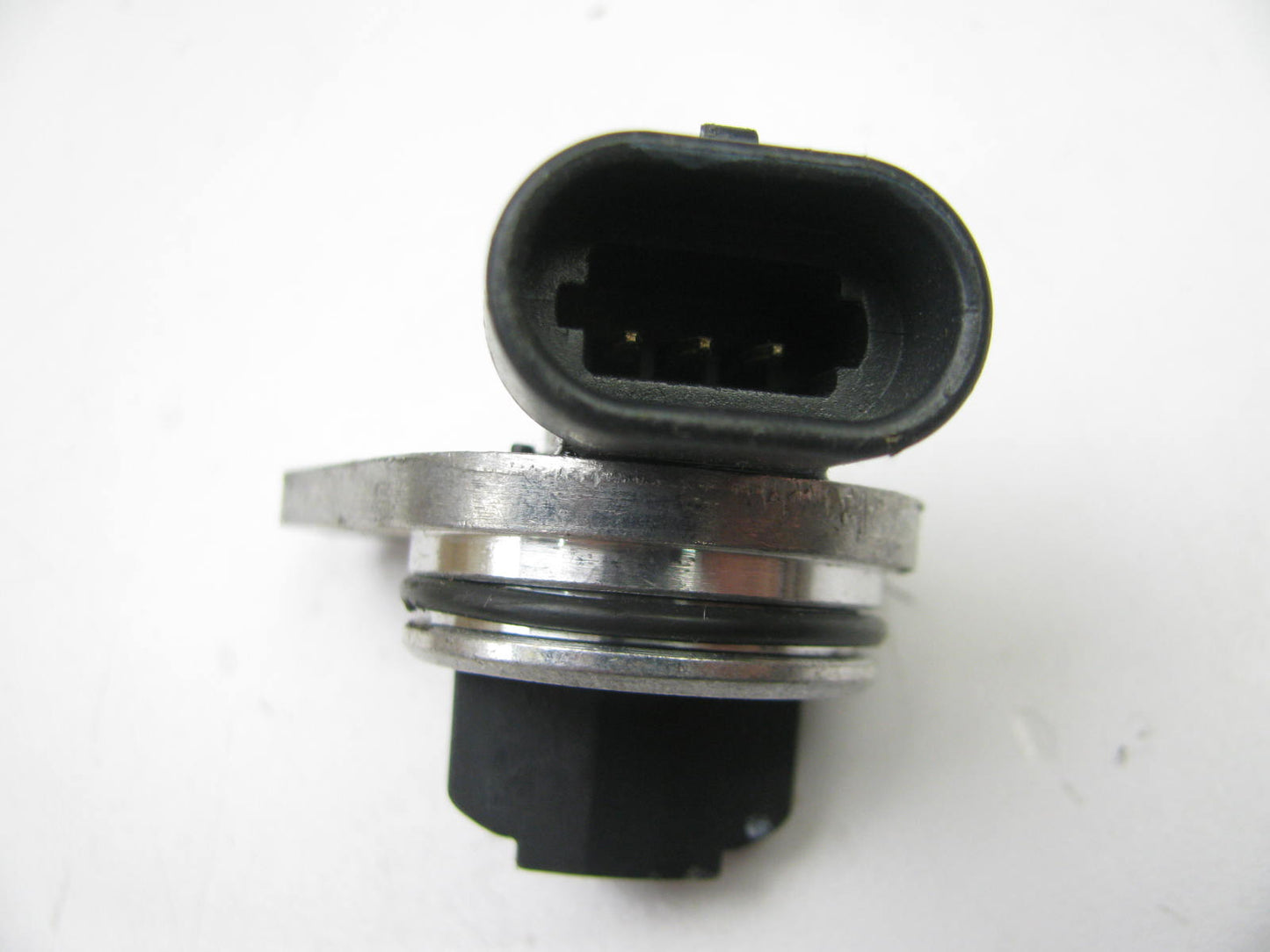 NEW - OUT OF BOX - PC4 Engine Camshaft Cam Position Sensor