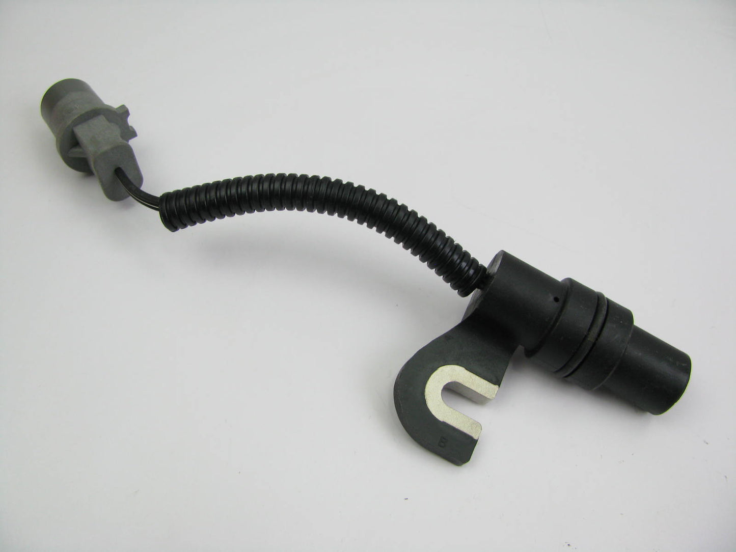 New Out Of Box Engine Camshaft Position Sensor PC59