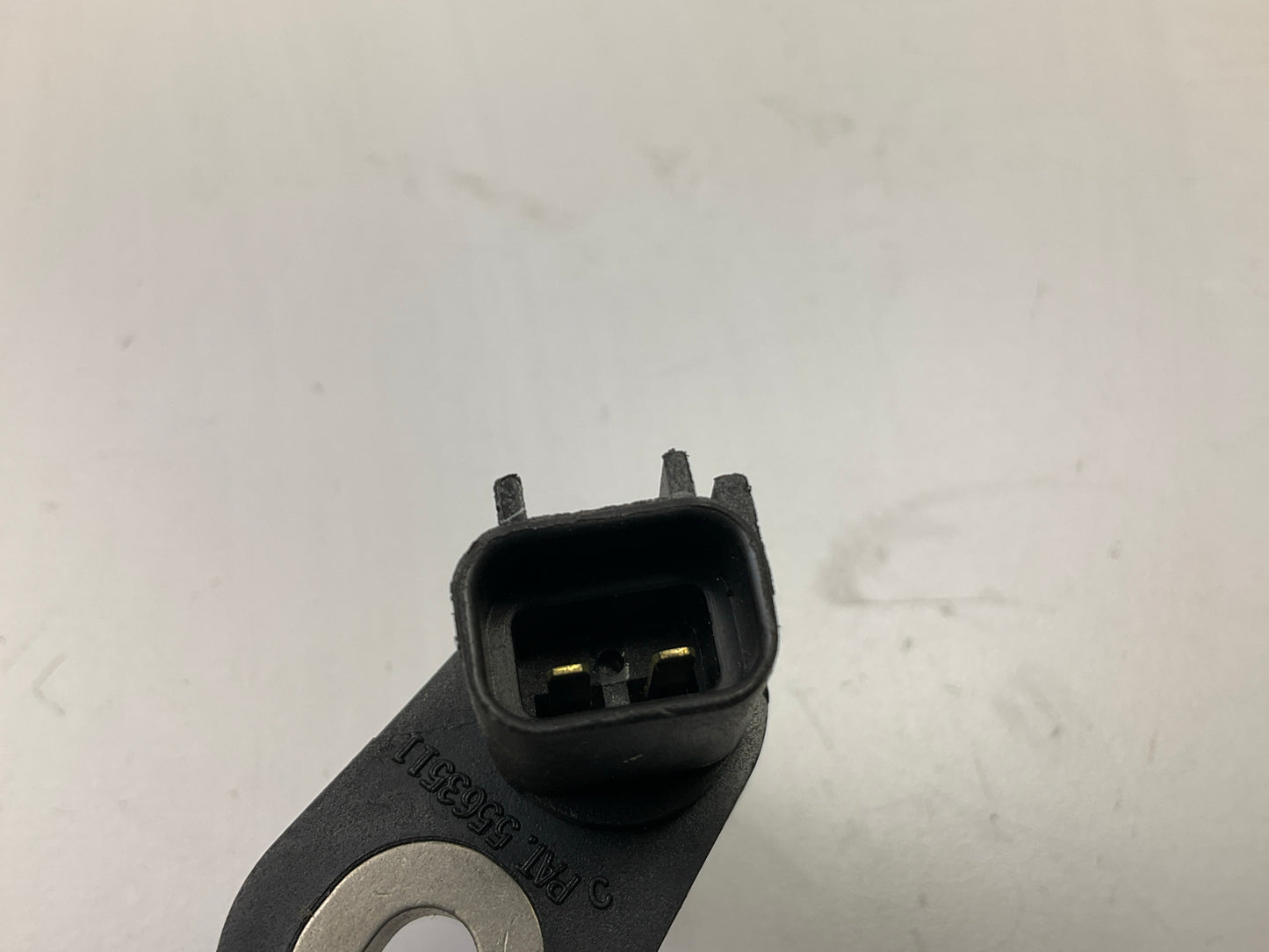 NEW - OUT OF BOX PC643 Engine Camshaft Position Sensor