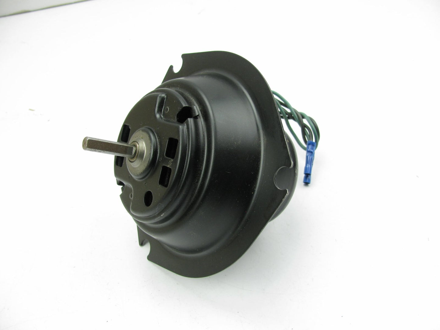 NEW - OUT OF BOX - PM220 HVAC Blower Motor W/ A/C W/O WHEEL 35526