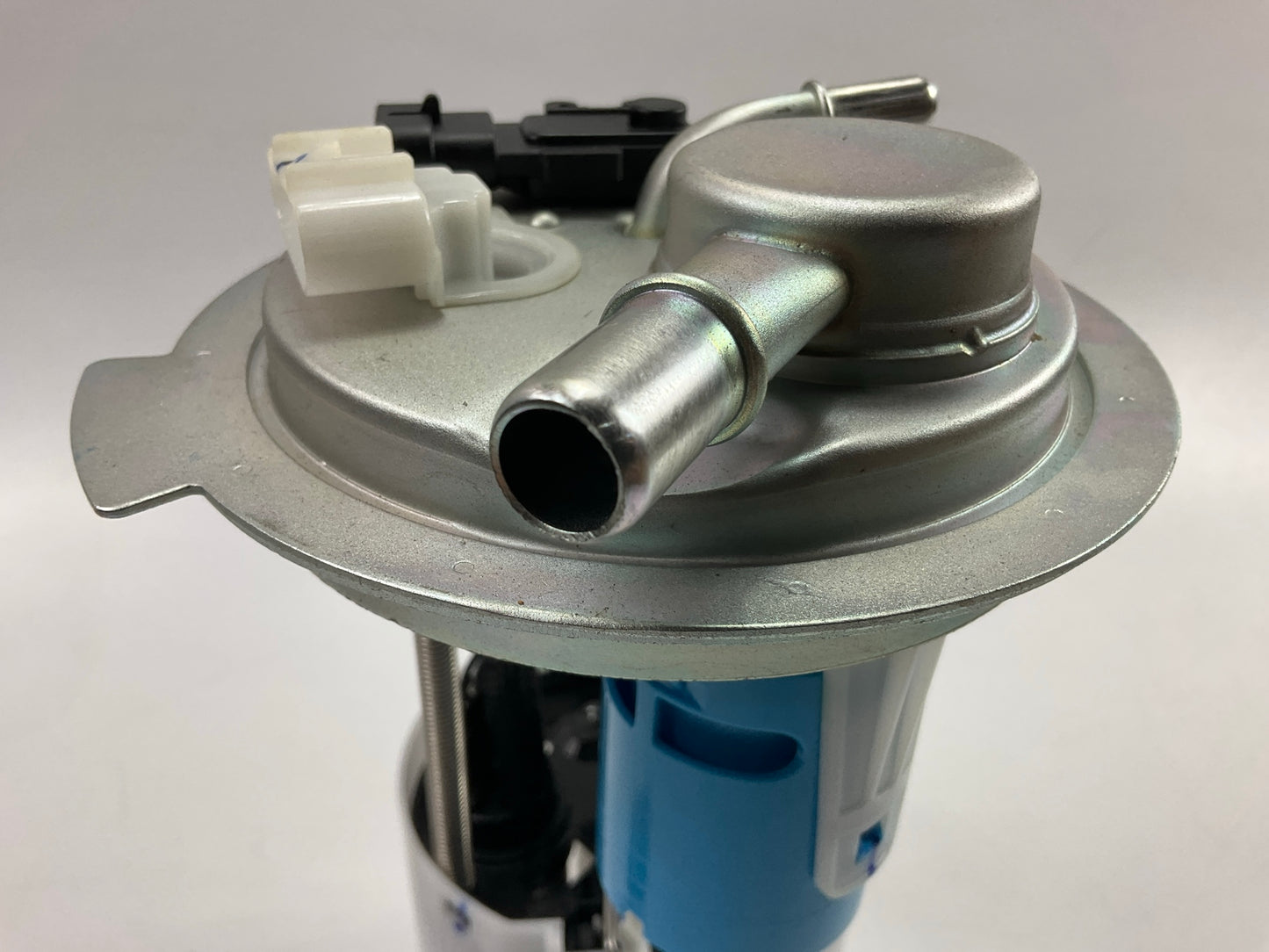 NEW UNBOXED - PN3053 Fuel Pump Module Assembly
