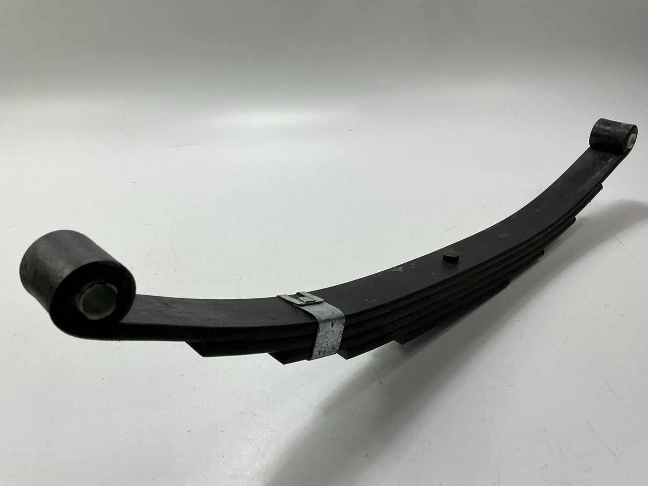 (2) PR5 5-Leaf Double-Eye Leaf Springs For 6,000-lb Trailer Axles - 25-1/4'' Long