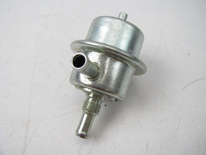 NEW OUT OF BOX PR 123 Fuel Pressure Regulator 83-89 Isuzu Impulse 1.9L 2.0L 2.3L