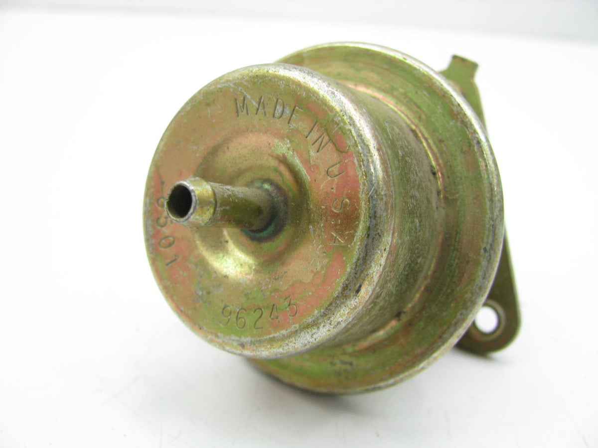 NEW - OUT OF BOX PR15 Fuel Pressure Regulator