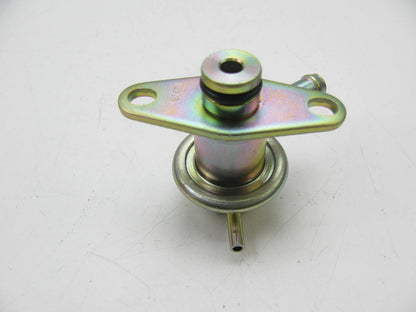 NEW UNBOXED PR185 Stock Fuel Pressure Regulator 1992 Mitsubishi 1.8L 2.4L-L4