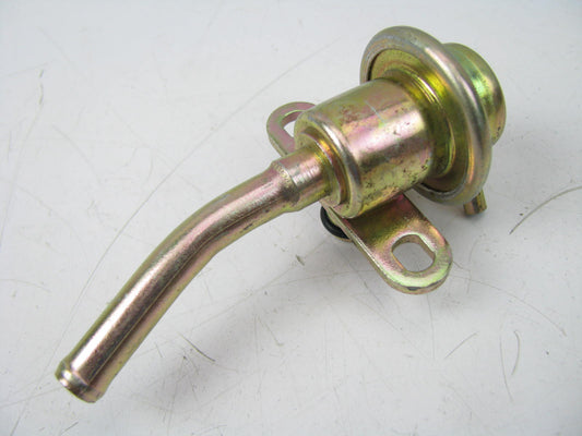 NEW - OUT OF BOX - PR28 Fuel Injection Pressure Regulator 1988-1992 Mazda 2.2L