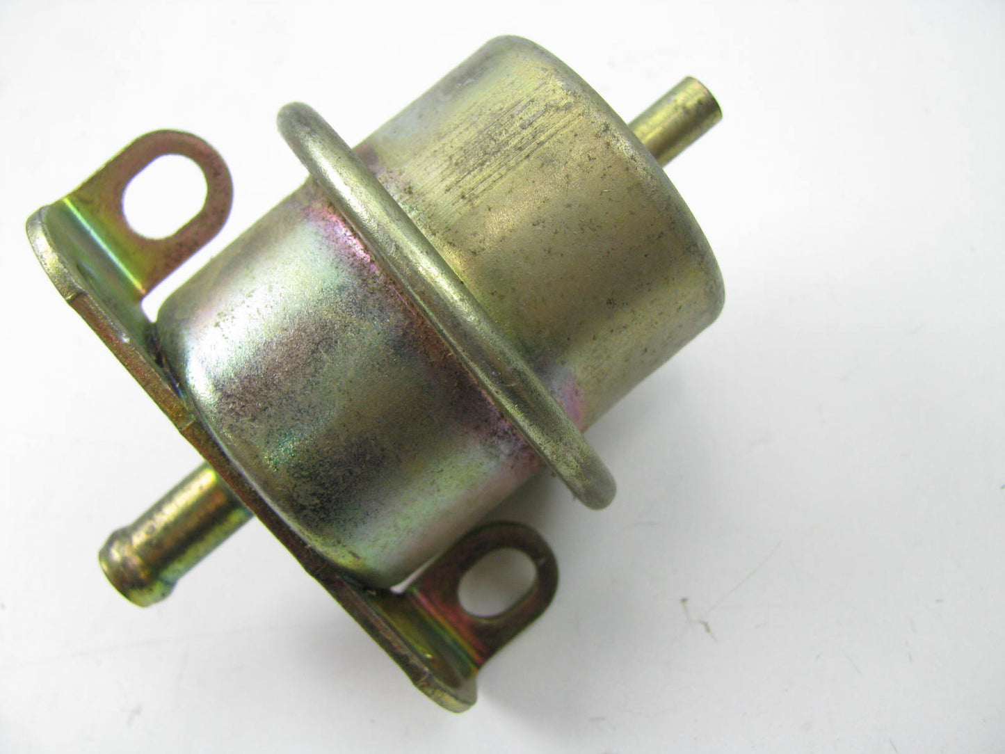 NEW - OUT OF BOX STANDARD PR60 Fuel Pressure Regulator