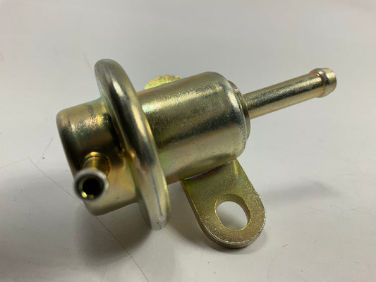 NEW - OUT OF BOX PR89 Fuel Injection Pressure Regulator