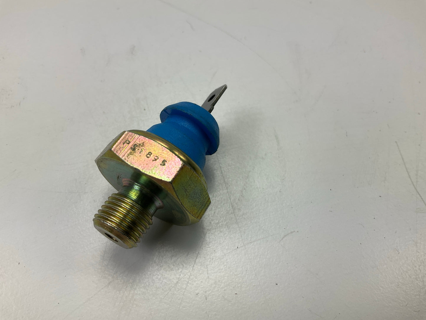 NEW - OUT OF BOX PS-189 Engine Oil Pressure Sender Switch Sensor