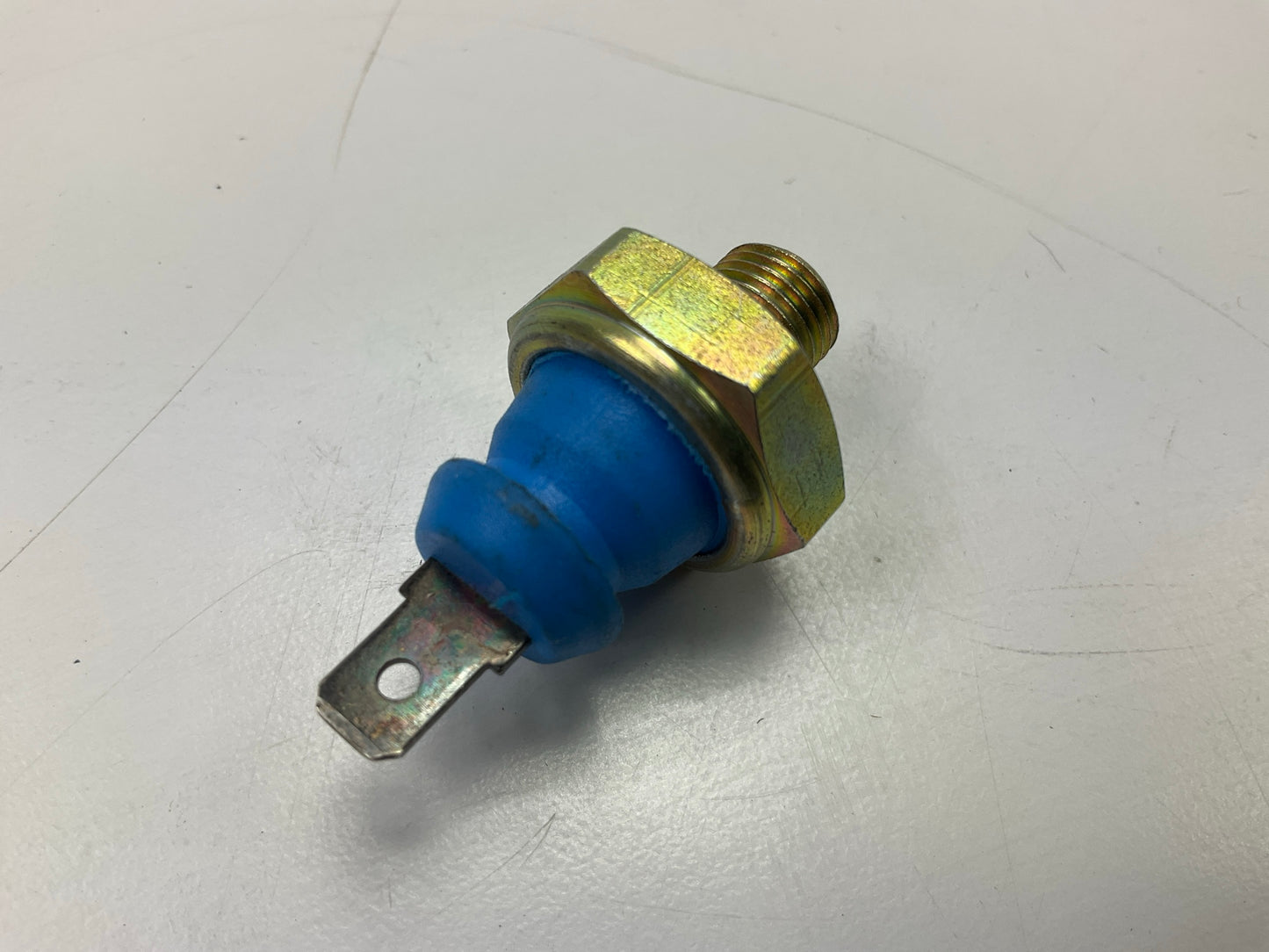 NEW - OUT OF BOX PS-189 Engine Oil Pressure Sender Switch Sensor