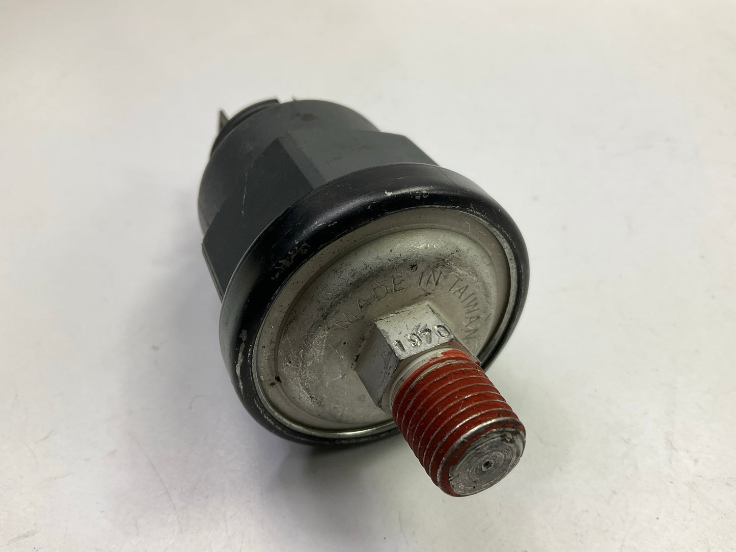 NEW - OUT OF BOX - PS-241 Engine Oil Pressure Sensor Switch