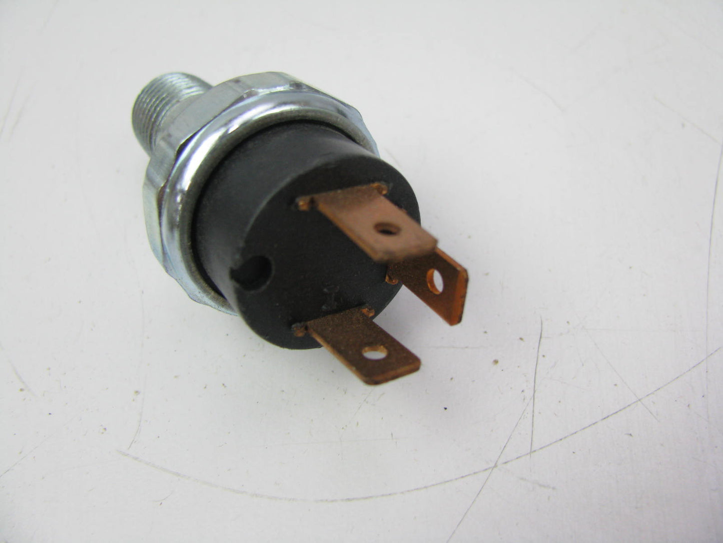 NEW - OUT OF BOX - PS148 Engine Oil Pressure Sender Switch