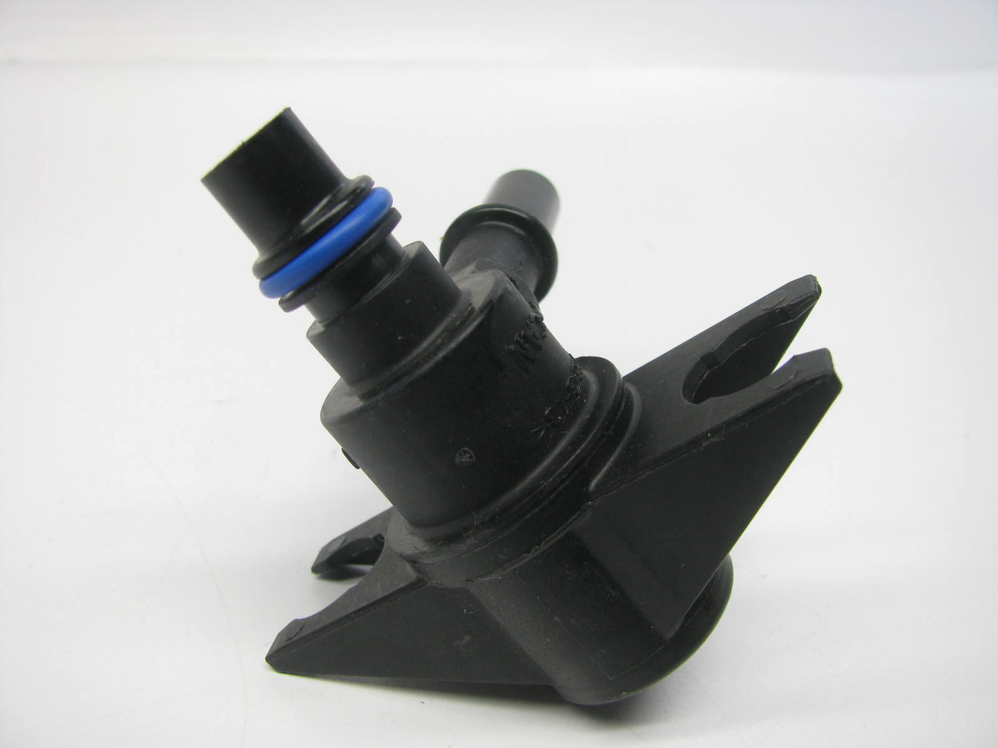 NEW - OUT OF BOX WELLS PV637 Vapor Canister Purge Valve