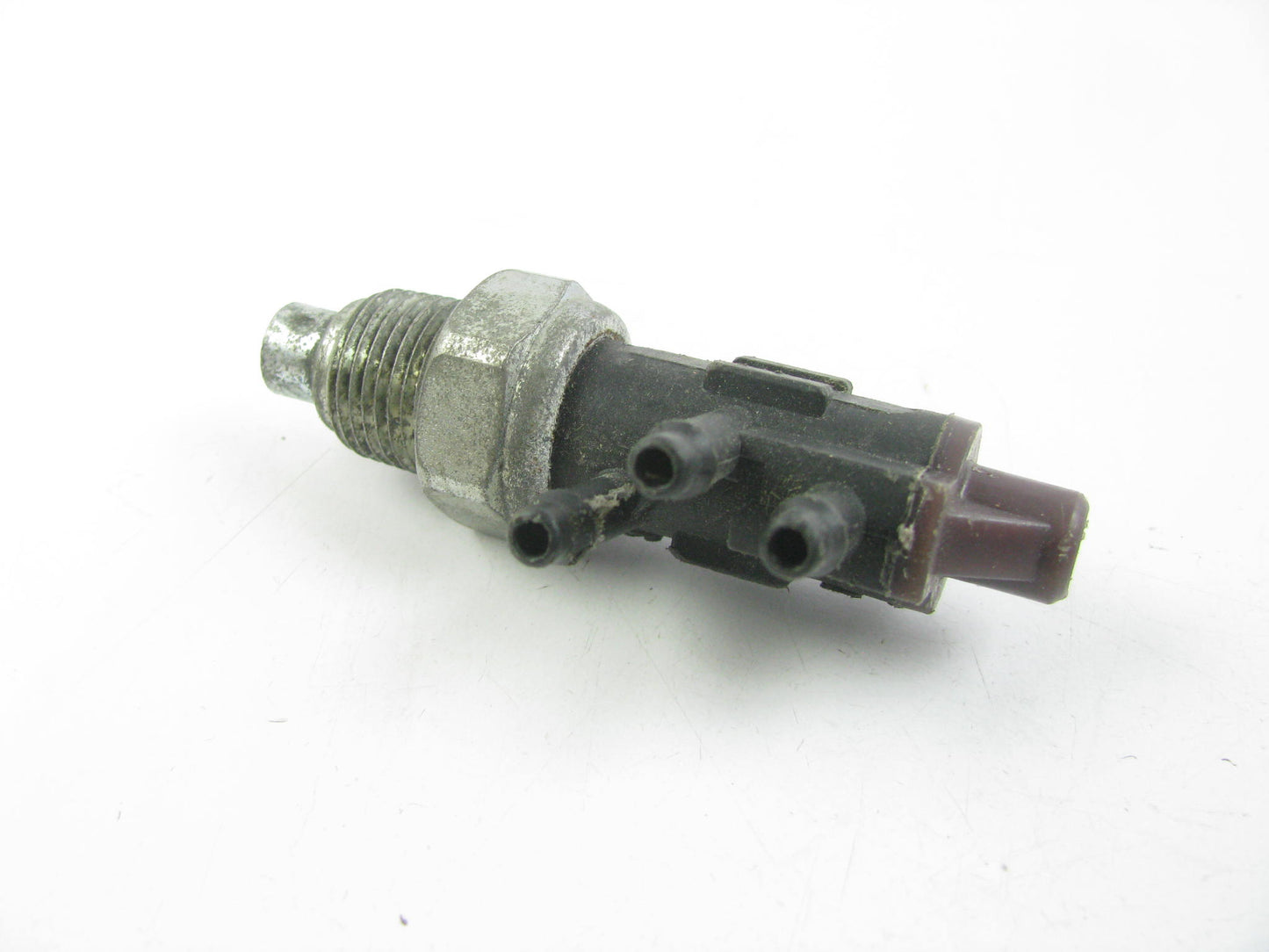 NEW - OUT OF BOX PVS25 Ported Vacuum Switch