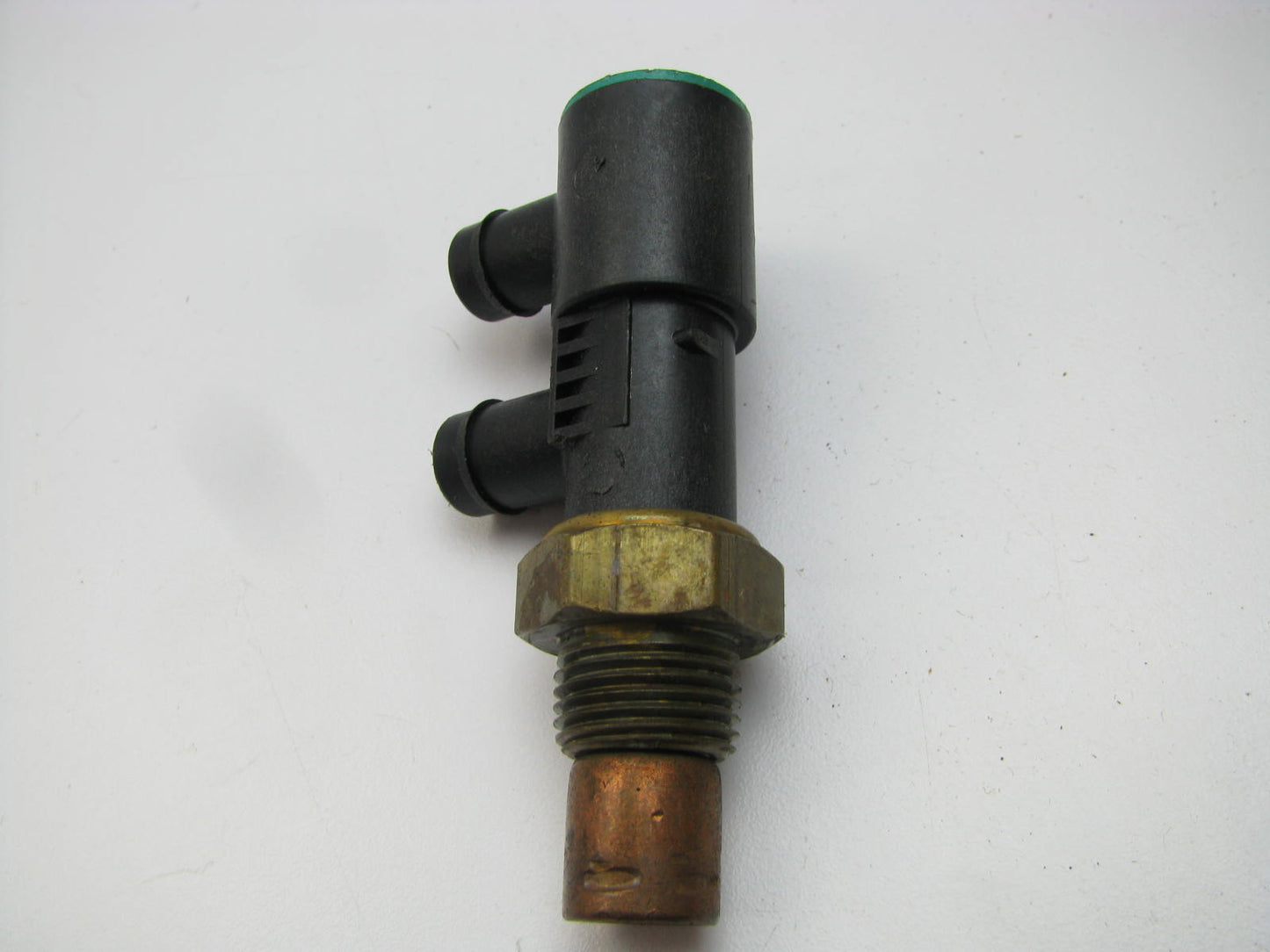 NEW - OUT OF BOX - PVS55 Ported Vacuum Switch 2 Port Black