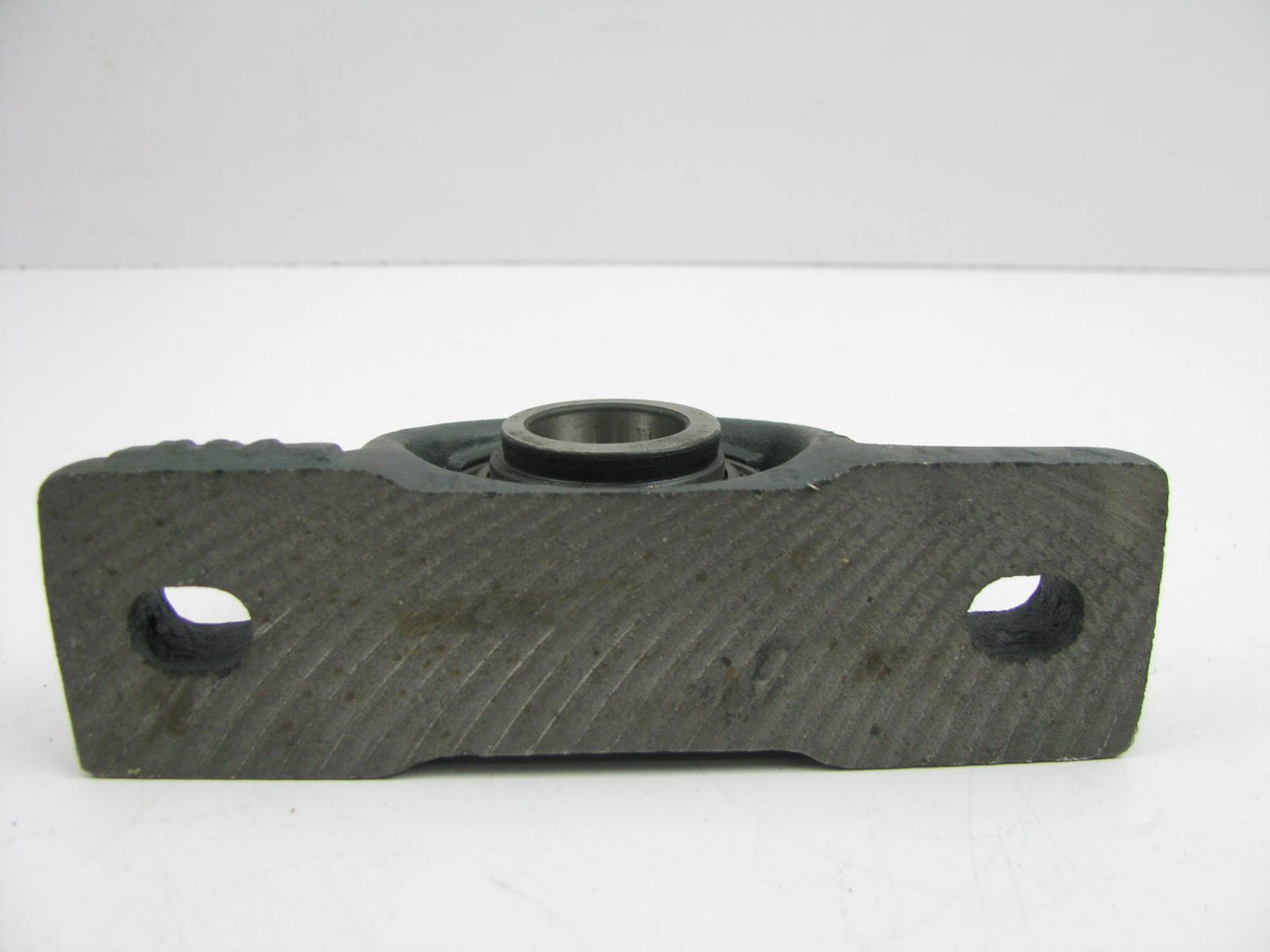 NEW OUT OF BOX PWG 7-8R Cast Iron Pillow Block Bearing 0.875'' Bore 1.625'' Width