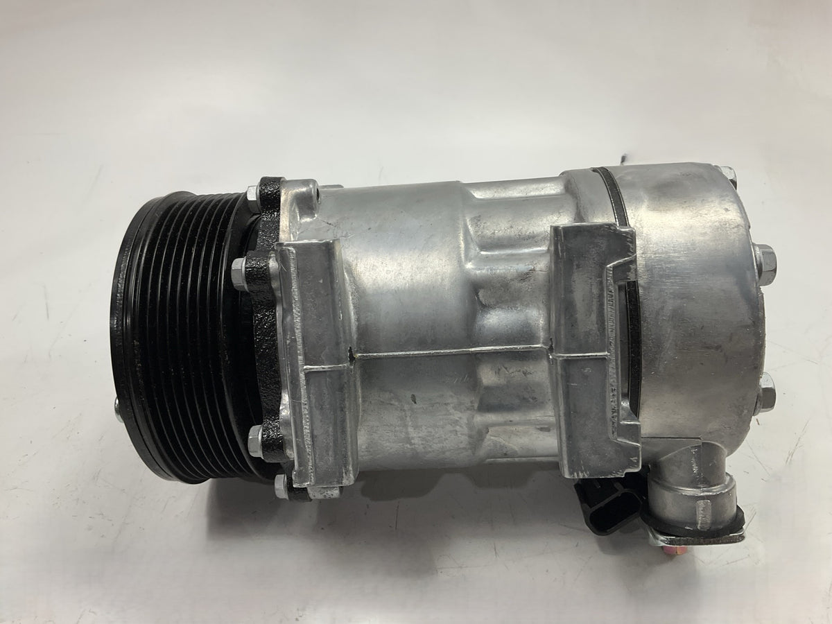 NEW UNBOXED TCCI QP7H15 A/C Compressor QP4432