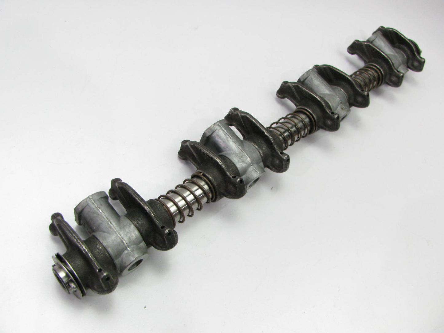 OUT OF BOX Sealed Power RA-1009 COMPLETE Rocker Arm Shaft 65-76 Ford 352-428 V8