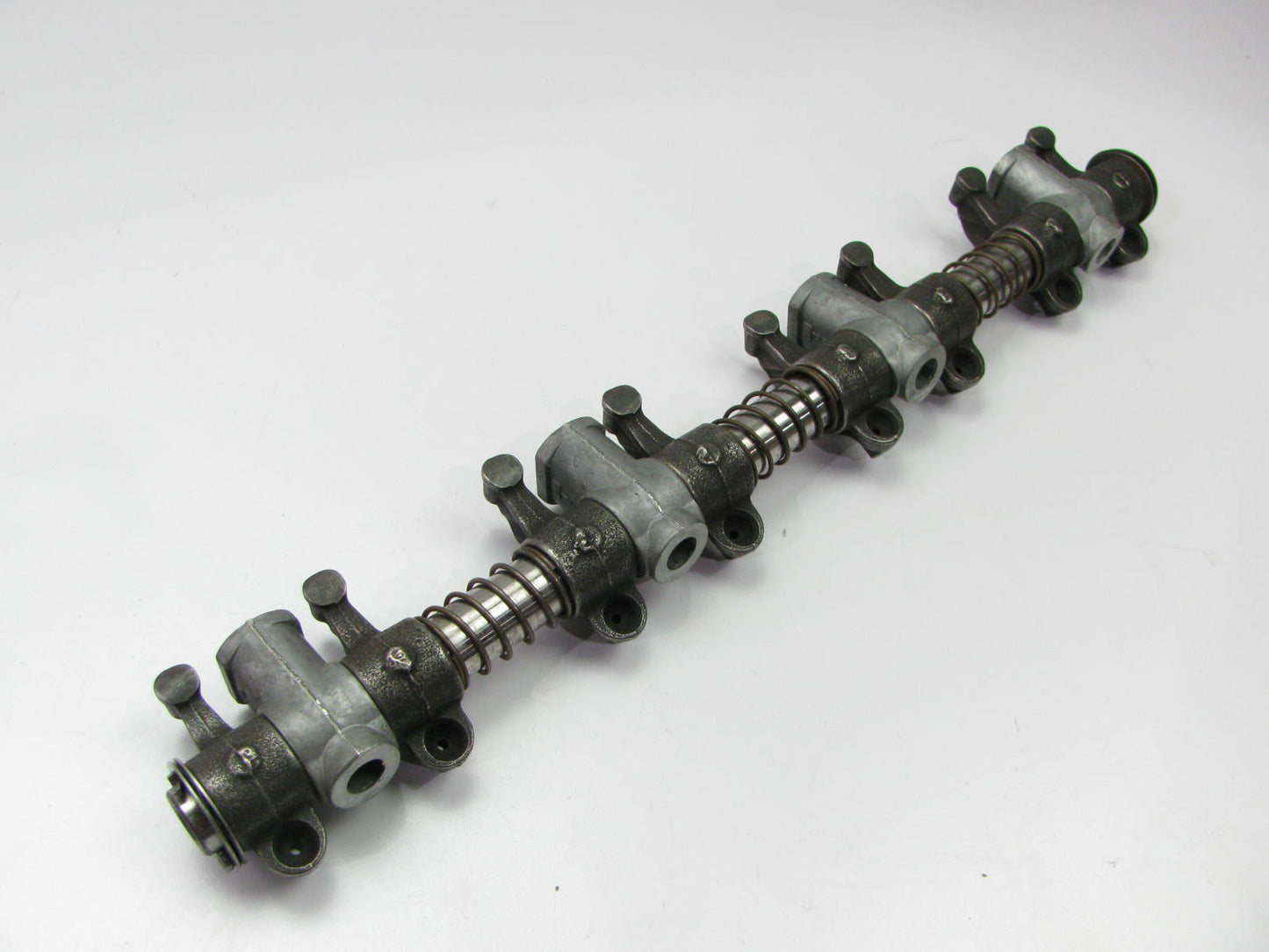 OUT OF BOX Sealed Power RA-1009 COMPLETE Rocker Arm Shaft 65-76 Ford 352-428 V8