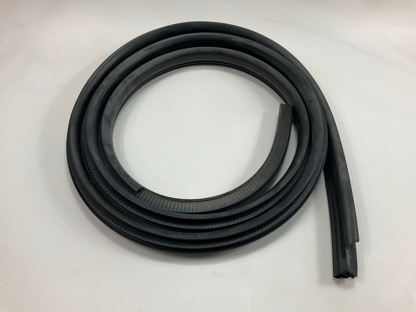 RF45010005 Front Right Weatherstrip Seal (On Body) 2004-2008 Ford F-150 Crew Cab