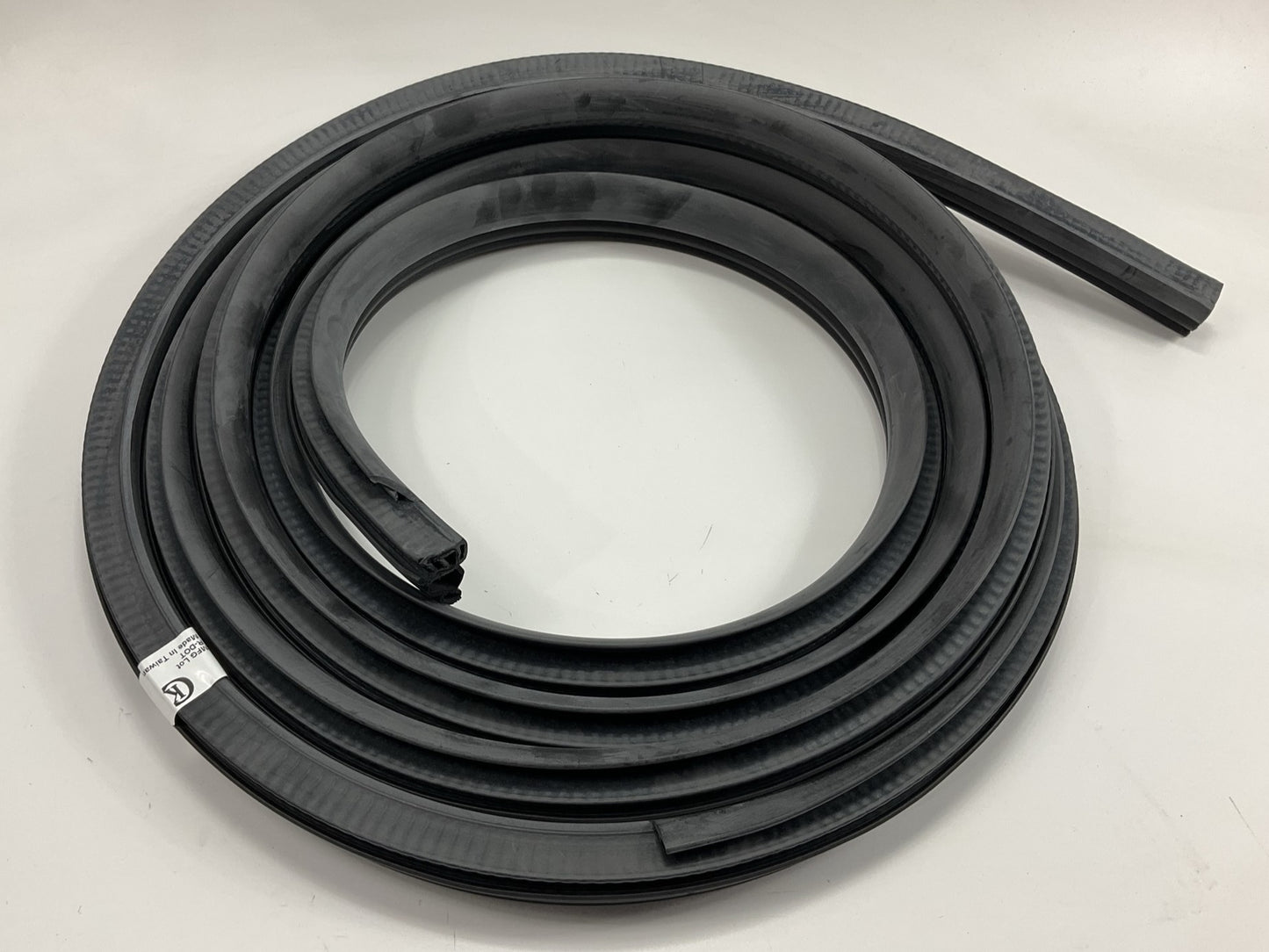 RF45010010 Front Left Door Opening Weatherstrip Seal (On Body) 2009-2014 F-150