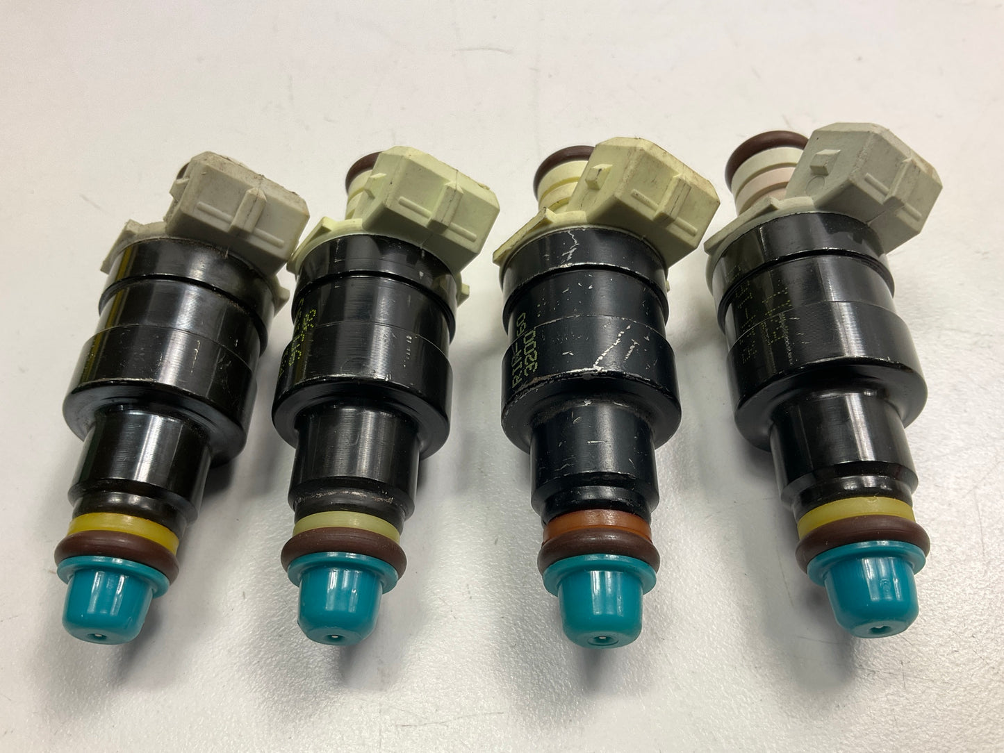 (4) NEW - OUT OF BOX RIN-160 Fuel Injector