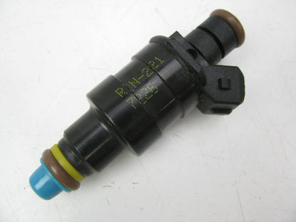 NEW - OUT OF BOX RIN-221 Fuel Injector