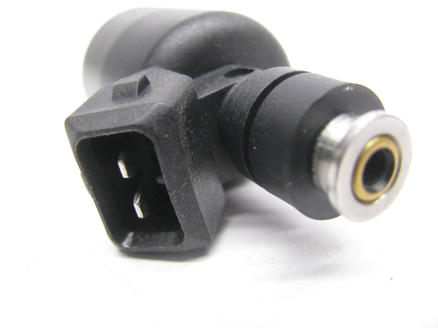 NEW - OUT OF BOX - RIN-501 Fuel Injector