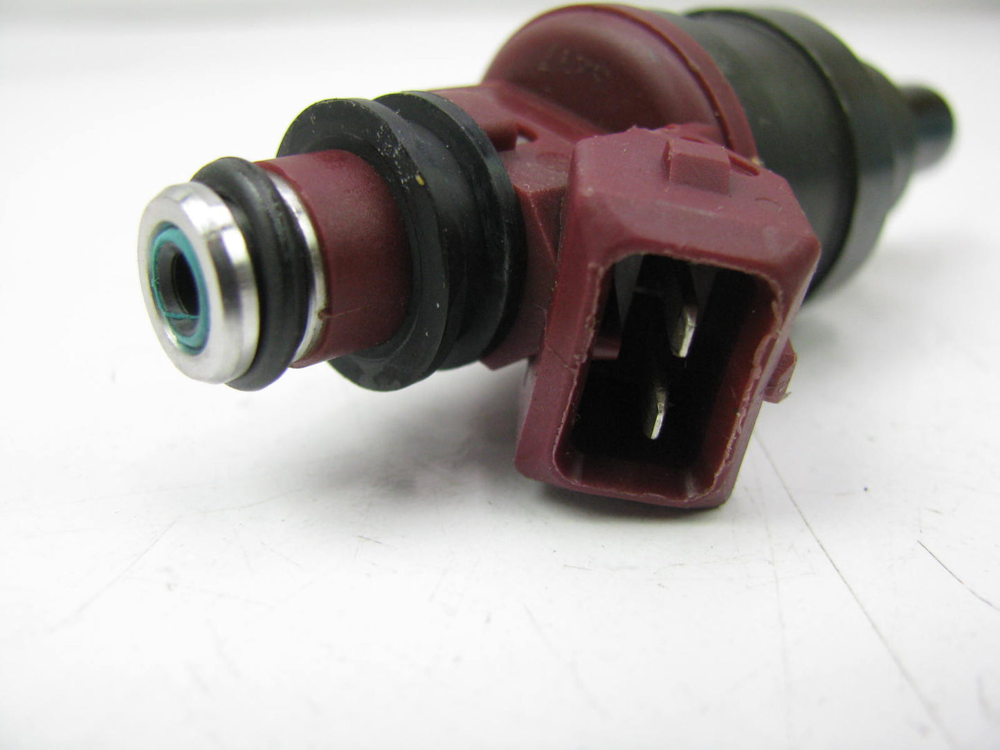 NEW - OUT OF BOX RIN-543 Fuel Injector For 1992 Mitsubishi 2.4L-L4