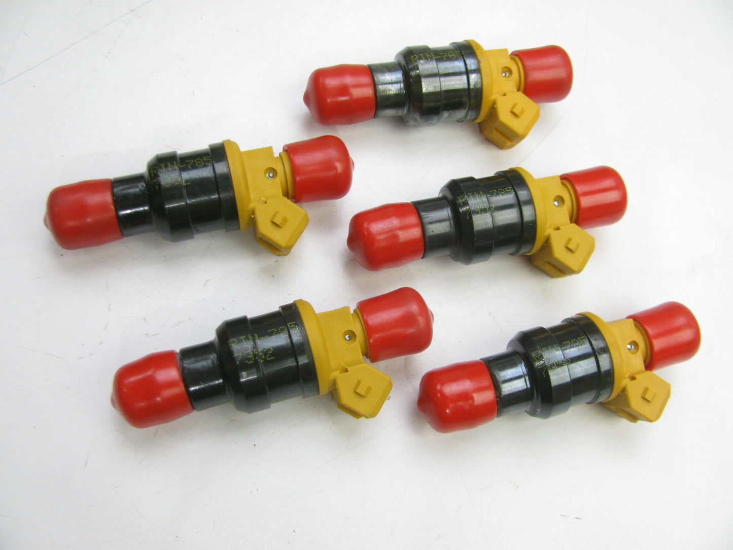 (5) NEW - OUT OF BOX RIN-785 Fuel Injectors For 1994-1997 Volvo 850 Turbo