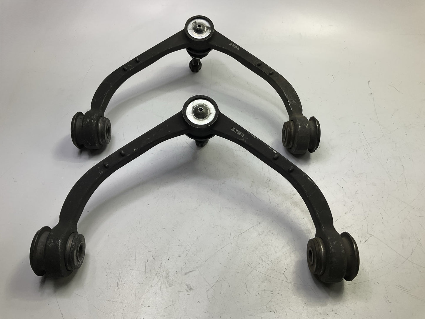 (2) RK620006 Front Upper Control Arms For 2005-2010 Dodge Dakota Pickup Truck
