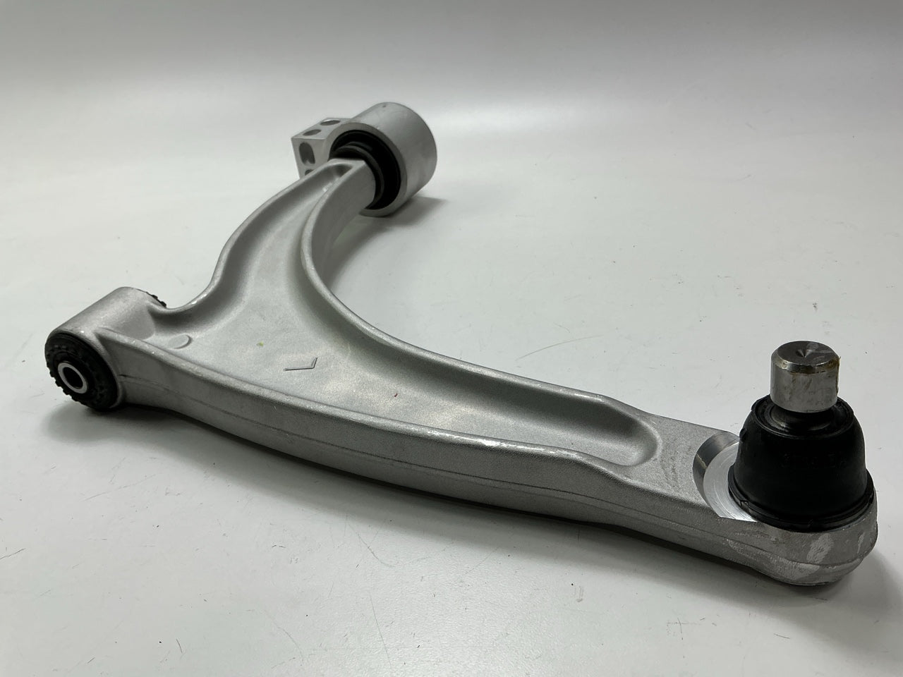 NEW - UNBOXED RK620179 Suspension Control Arm And Ball Joint, Front Left Lower