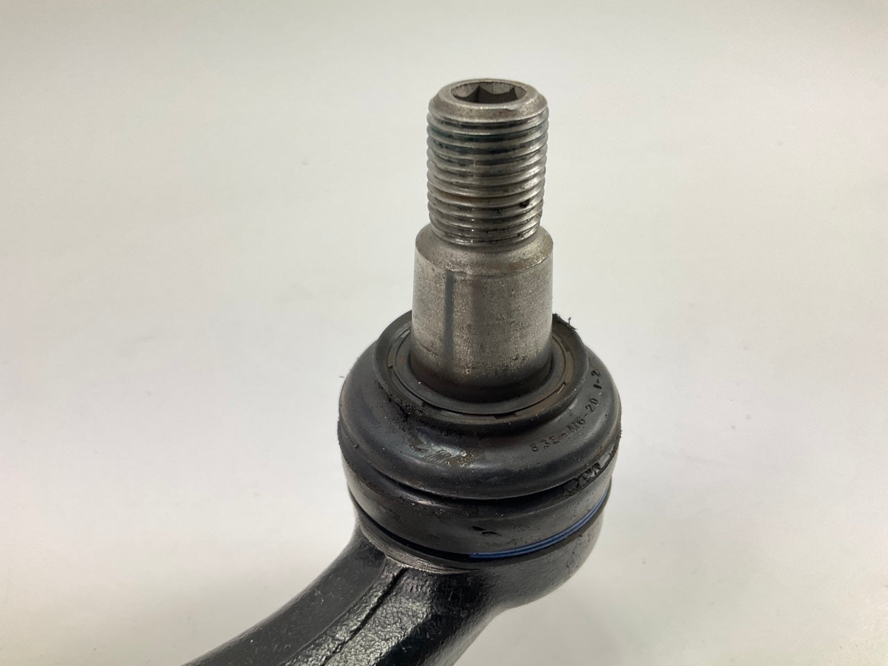 NEW UNBOXED RK620492 Front Left Lower Rearward Control Arm, Missing Hardware
