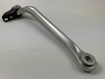 NEW UNBOXED RK641995 Rear Left Lower Rearward Suspension Strut Rod Control Arm