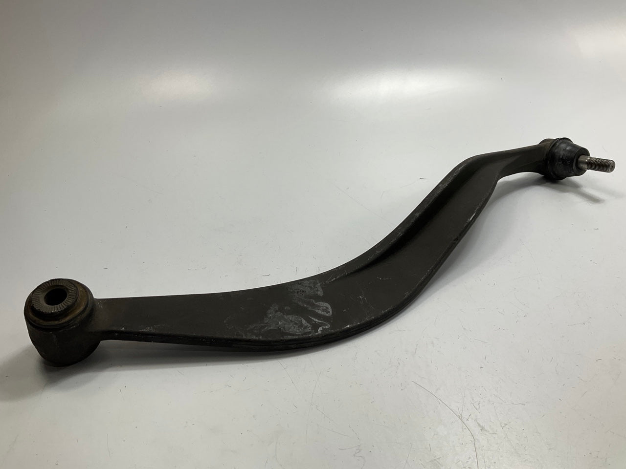 NEW AFTERMARKET RK80347 Rear Left Lower Control Arm For 2001-2003 Santa Fe