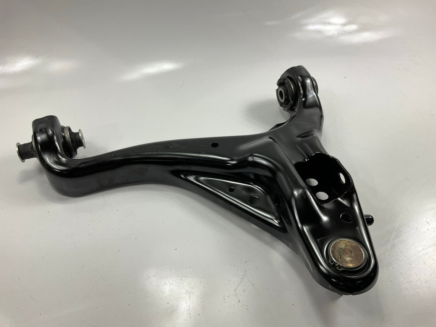 NEW RK80720 Front Right Lower Control Arm For 2006-2010 Ford Explorer