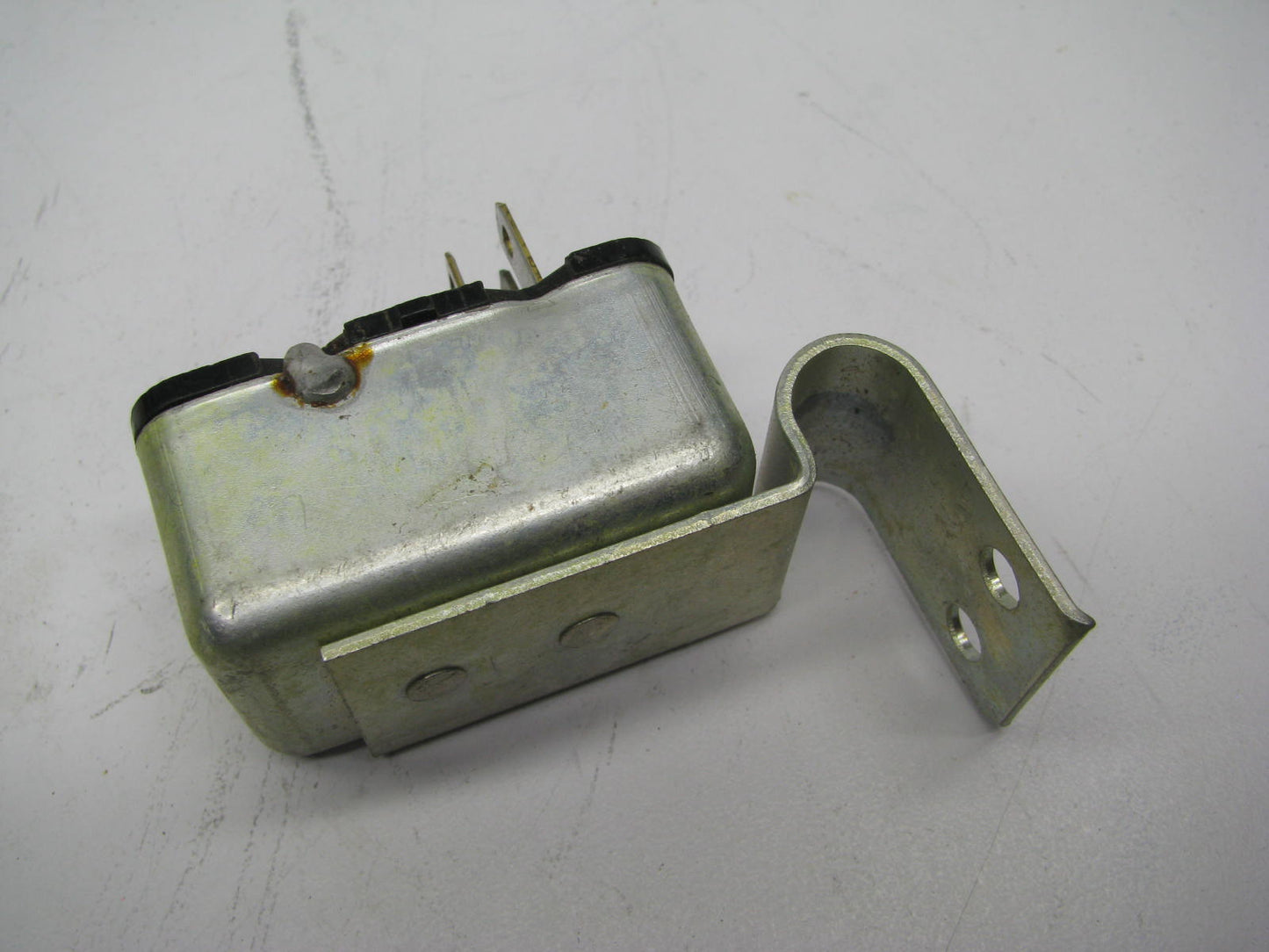 NEW OUT OF BOX - Multi-Purpose Relay RL2