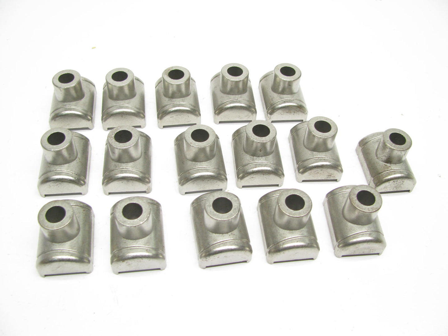 (16) NEW - UNBOXED RM-1704 Engine Rocker Arm Pivots For 1964-1990 GM 260-455 V8