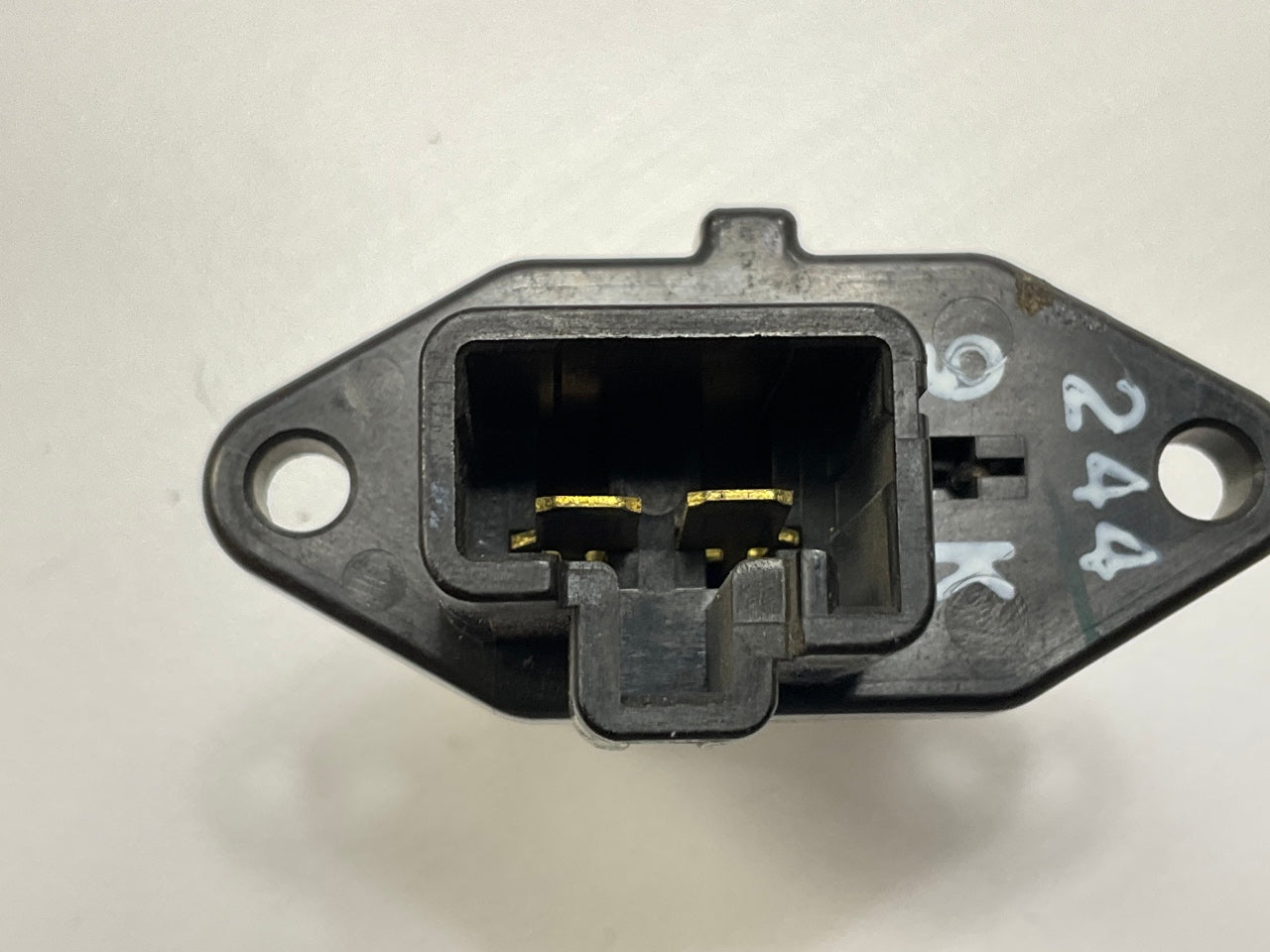NEW - UNBOXED RU1031 HVAC Blower Motor Resistor For 1999-2000 Toyota 4Runner