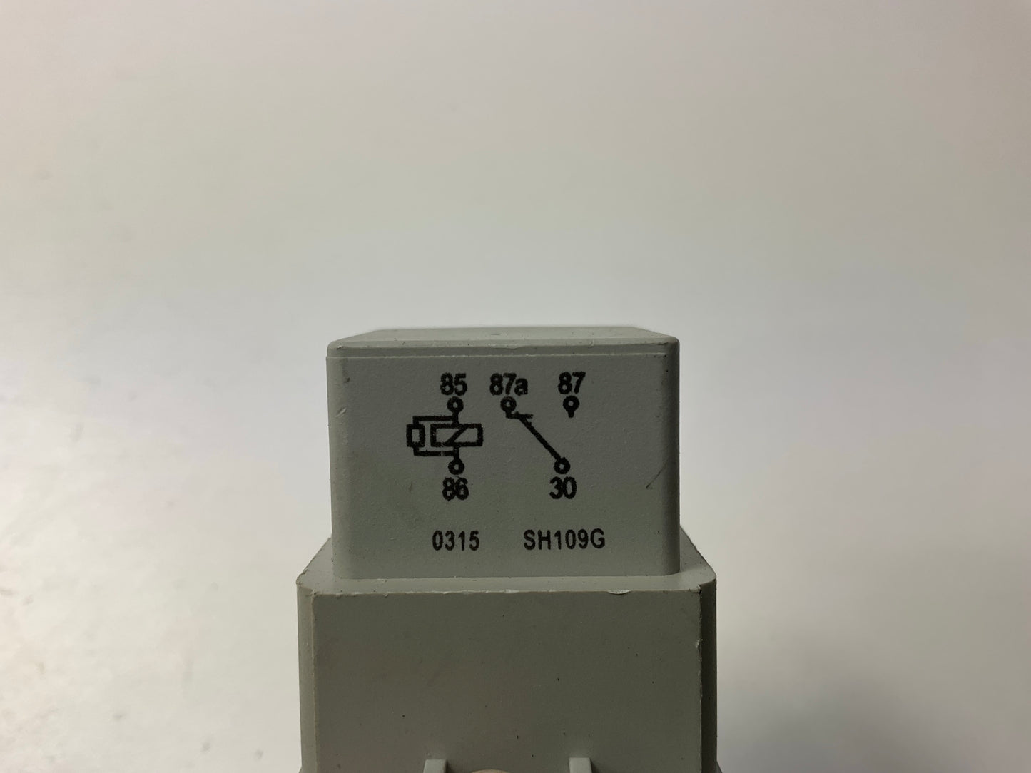 NEW - UNBOXED RY-282 HVAC Blower Motor Relay