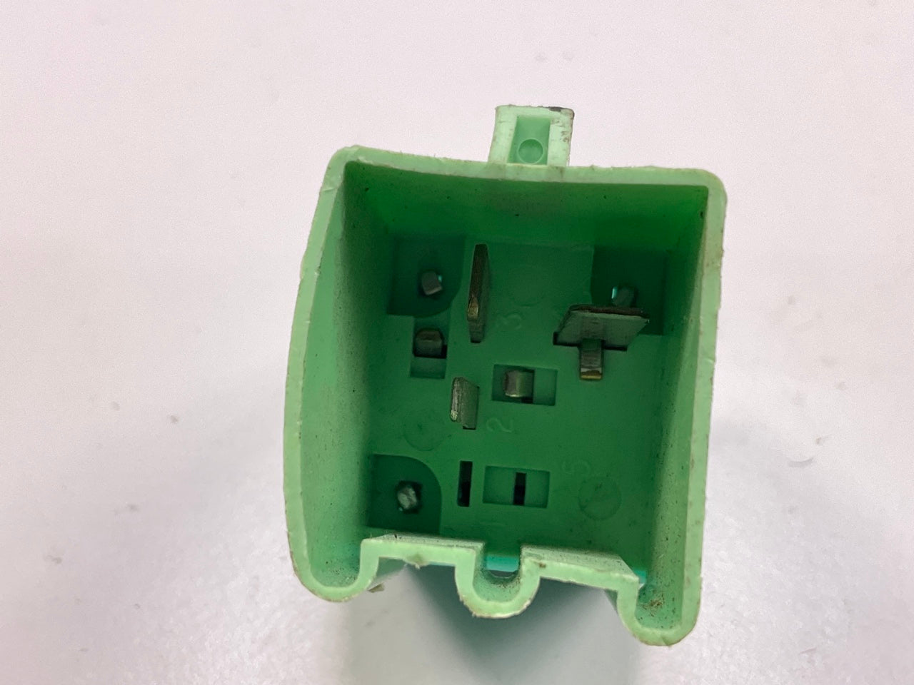 NEW - OUT OF BOX RY-78 Horn Relay