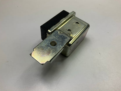 NEW - OUT OF BOX RY-99 Engine Cooling Fan Motor Relay