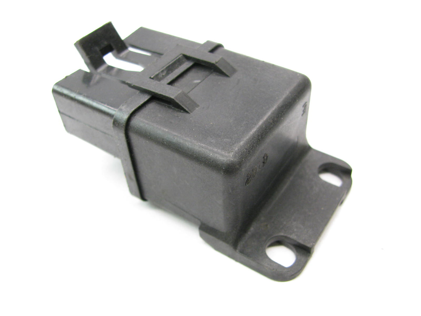 NEW - Out Of Box RY76 A/C Compressor Control Relay - D1735A 35905 19956