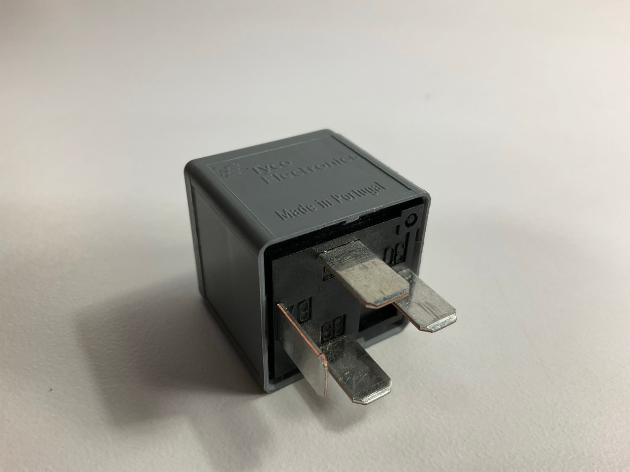 NEW UNBOXED Tyco RY961 Multi-Purpose Relay - Replaces Ford 4F1T-14B192-BA