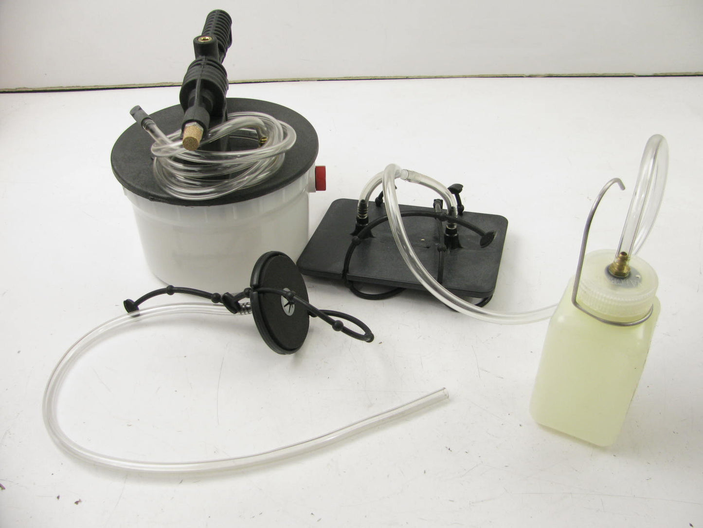 Shark S0061M Vacuum Brake Bleeder With Re-Filler