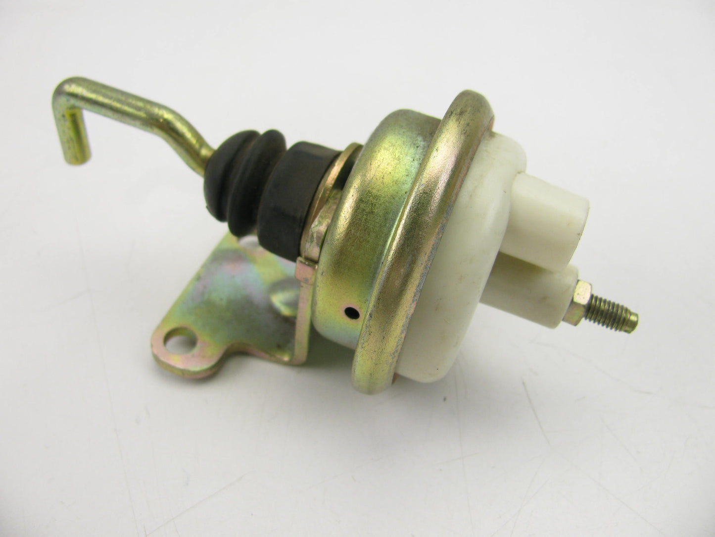 NEW - UNBOXED MAZDA S21061601A Diesel Injection Pump Pressure Vacuum Actuator