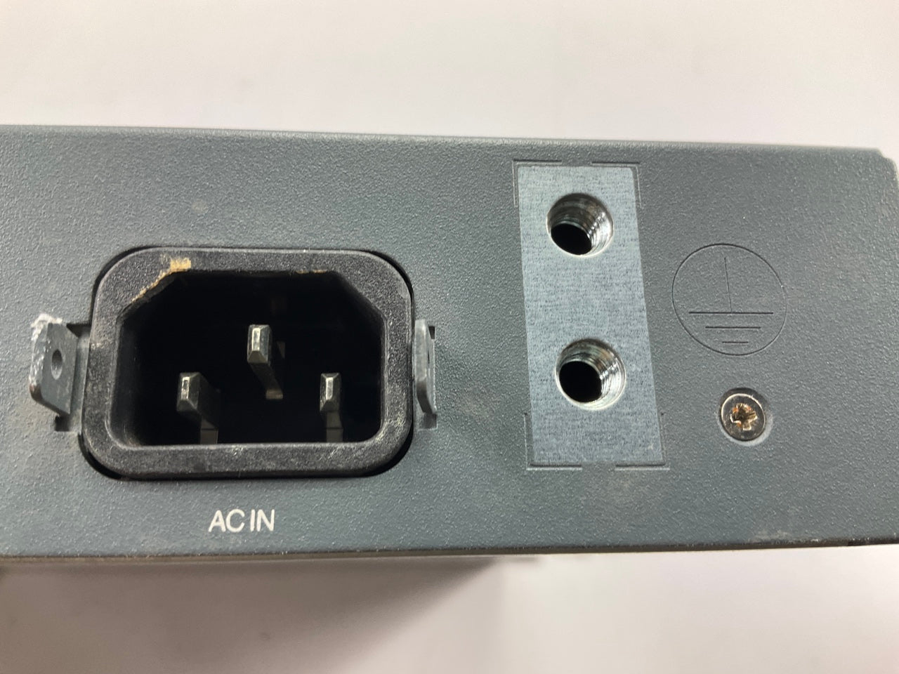 *PARTS / REPAIR ONLY* - (2) Aruba S2500-24P-US PoE S2500 Mobility Access Switch