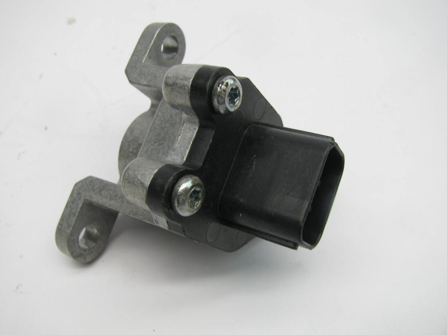 New Out Of Box Automatic Trans Vehicle Speed Sensor SC136