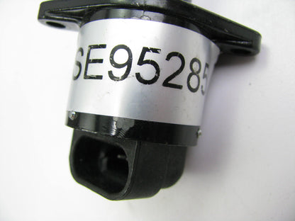 New Unboxed SE95285 Fuel Injection Idle Air Control Valve IAC CV10157