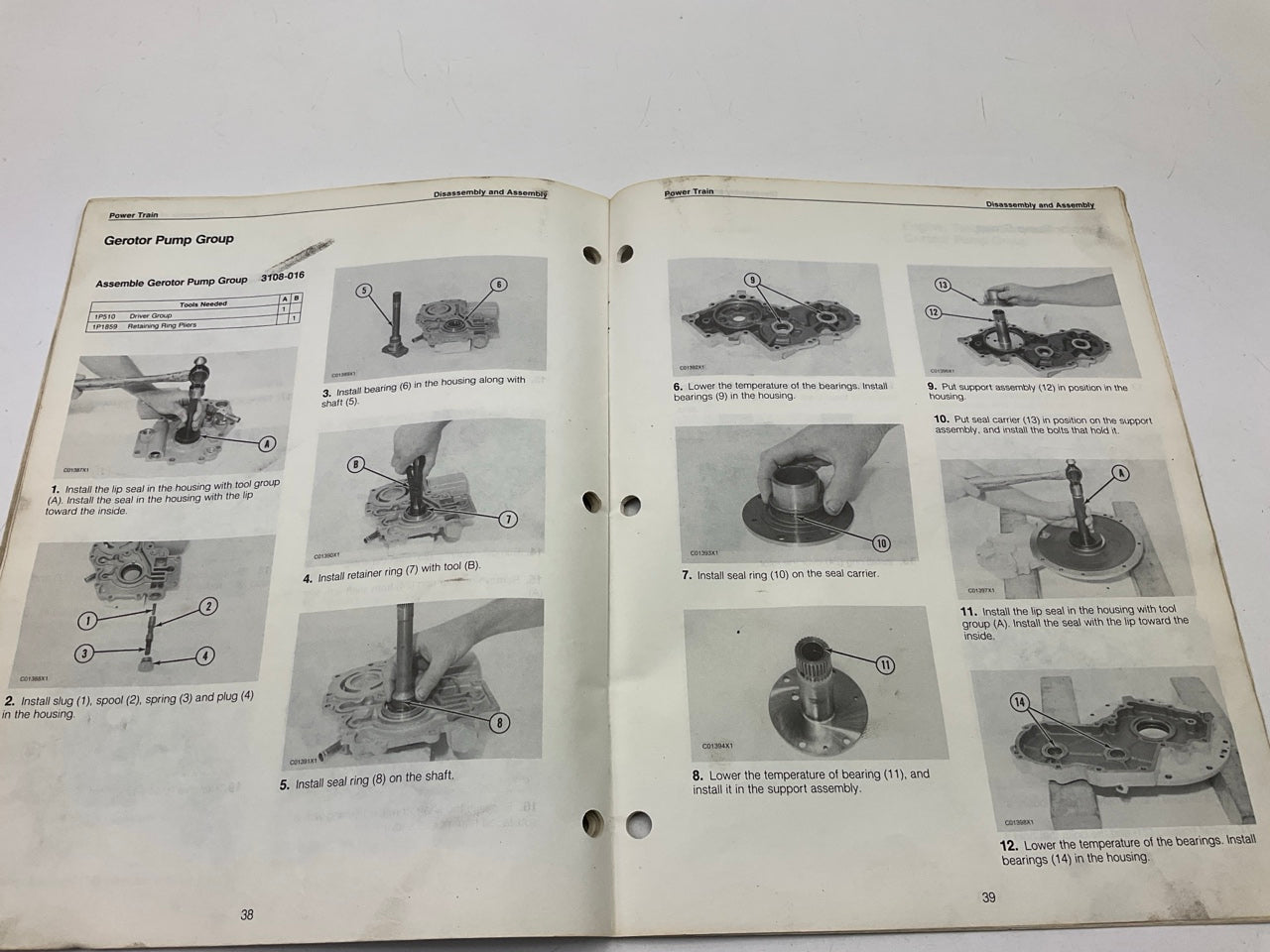 SENB8302 PowerTrain Disassembly Assembly Manual For CAT T40D, V40D, T40E, V40E